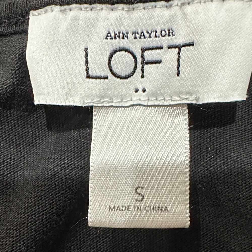 LOFT Elegant Black Ruffle Ladies Sleeveless Top